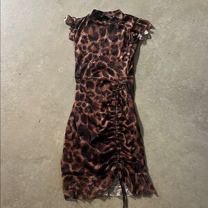 Leopard Print Ruched Dress PRETTY LITTLE THING